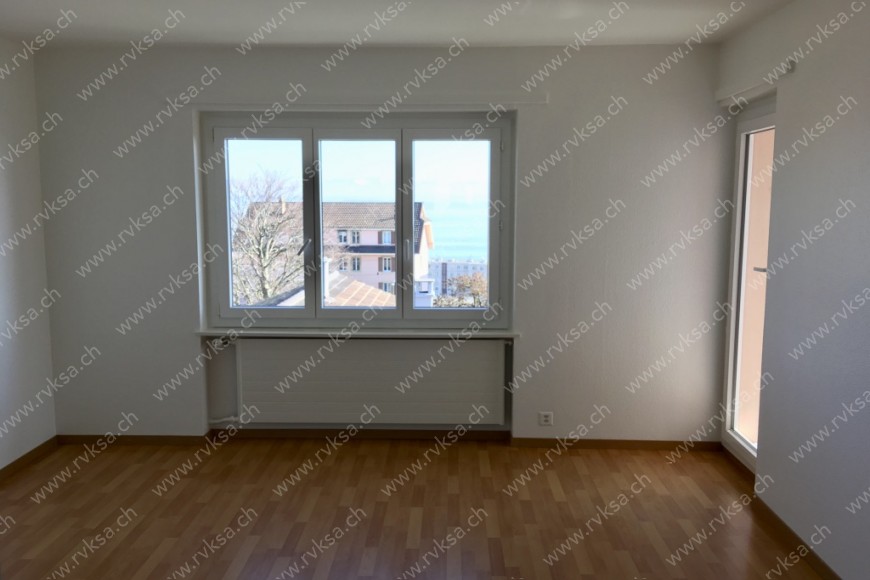 Appartement de 3 pièces, 56 m2, à Peseux - Séjour 