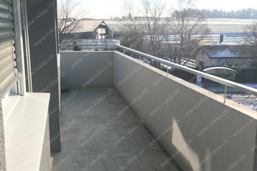 Appartement de 4.5 pièces, 85 m2, à Boudry - Balcon - terrasse 