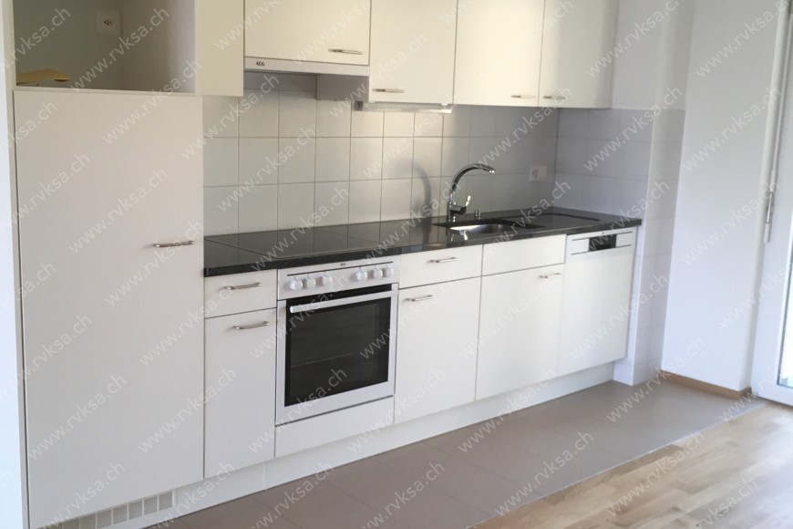 Appartement de 5 pièces, 105 m2, à Bôle - Cuisine 