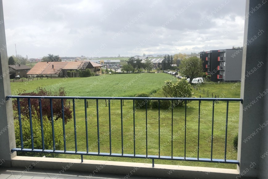 Appartement de 4.5 pièces, 100 m2, à Boudry - Balcon - terrasse 