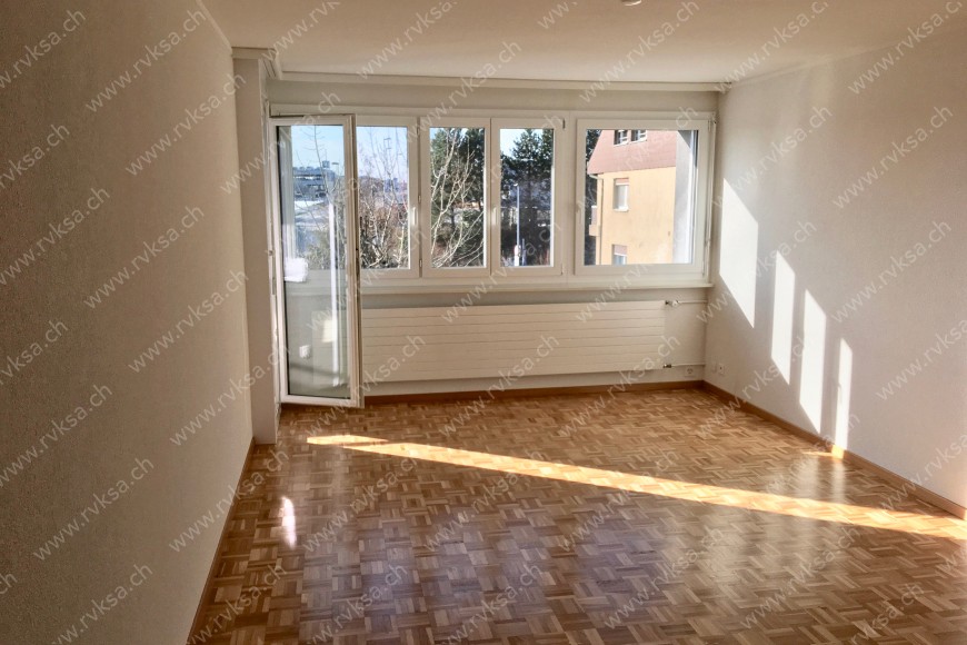 Appartement de 4.5 pièces, 85 m2, à Boudry - Séjour 