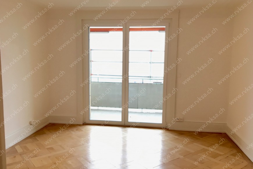 Appartement de 3 pièces, 65 m2, à Neuchâtel - Séjour 