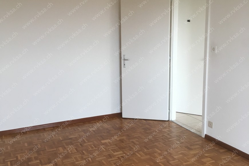 Appartement de 2 pièces, 40 m2, à Boudry - Chambre N°1 