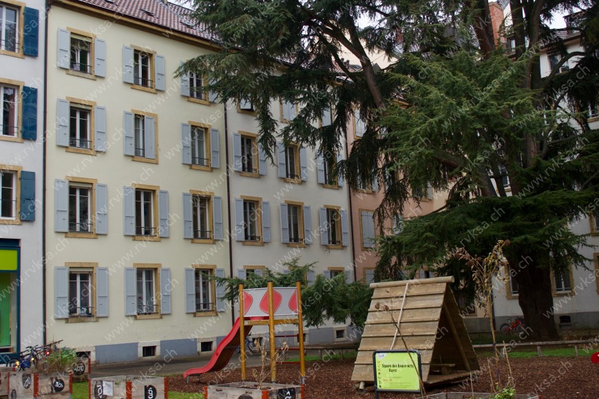 Bâtiment Local commercial de 2 pièces, 69  m2, à Neuchâtel