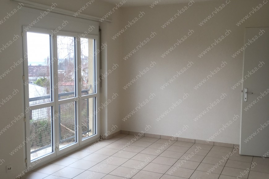 Appartement de 2 pièces, 40 m2, à Boudry - Séjour 