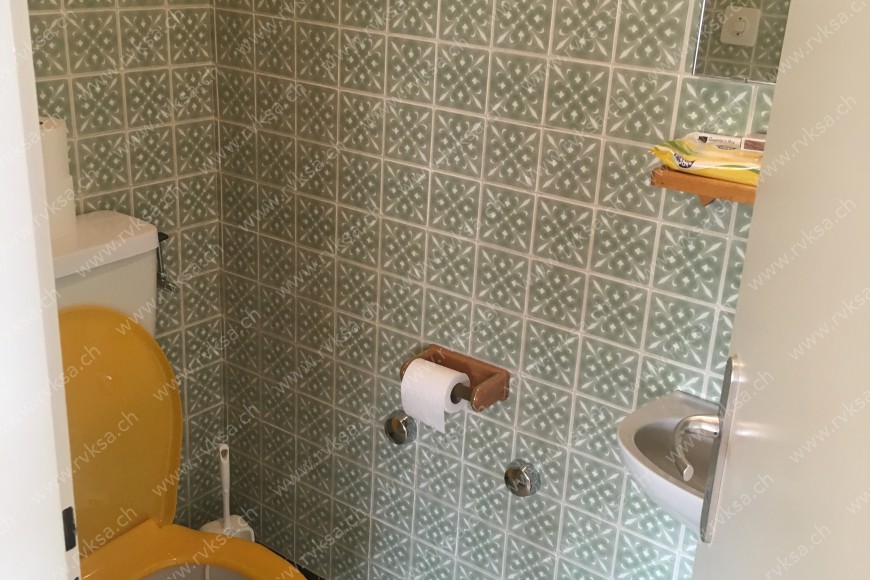 Appartement de 4.5 pièces, 84 m2, à Bôle - WC séparé 