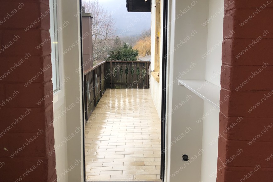 Appartement de 3 pièces, 118.63 m2, à Bôle - Balcon - terrasse 