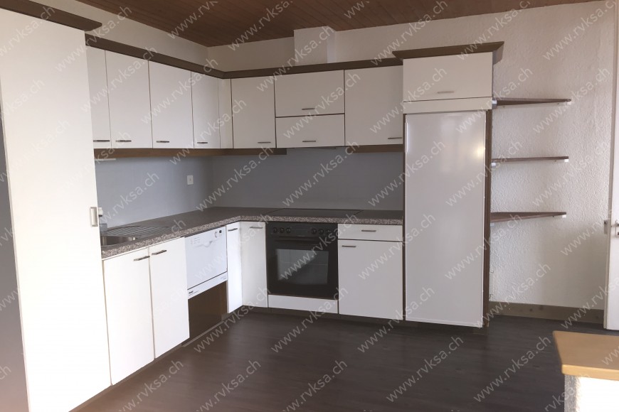 Appartement de 3 pièces, 118.63 m2, à Bôle - Cuisine 
