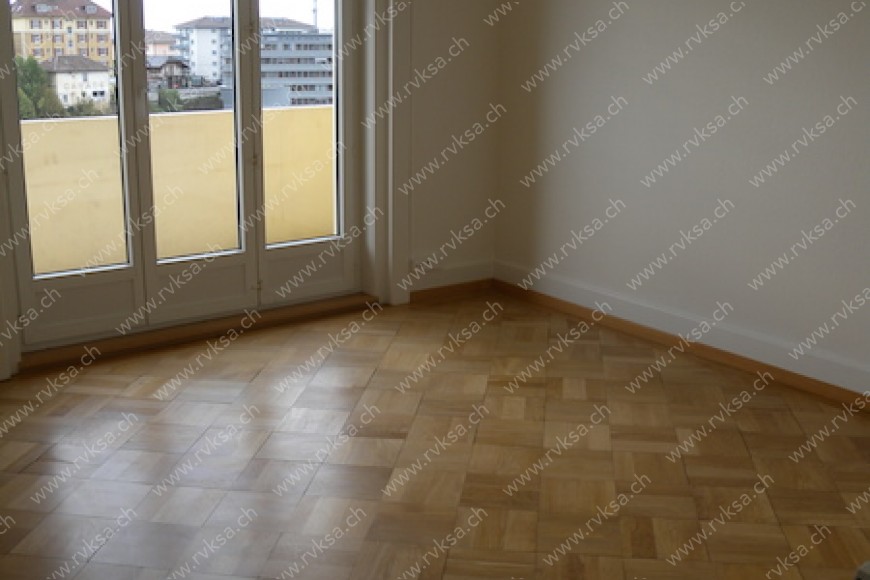 Appartement de 3 pièces, 63  m2, à Neuchâtel - Séjour 