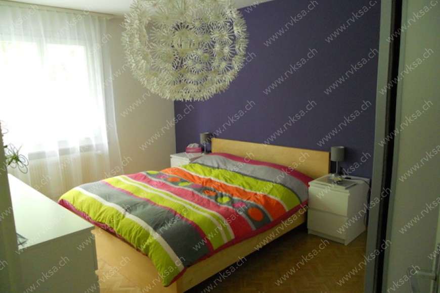 Appartement de 4.5 pièces, 84  m2, à Bôle - Chambre N°1 