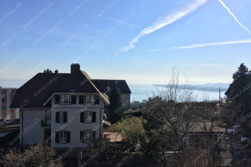 Bâtiment Appartement de 3 pièces, 56 m2, à Peseux