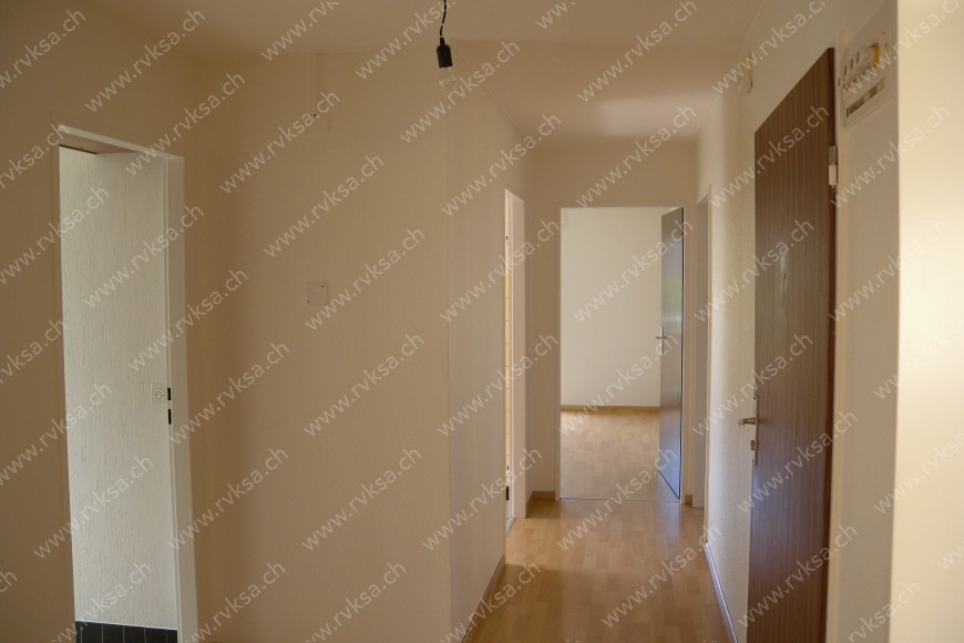 Appartement de 4 pièces, 96 m2, à Cortaillod - Corridor 
