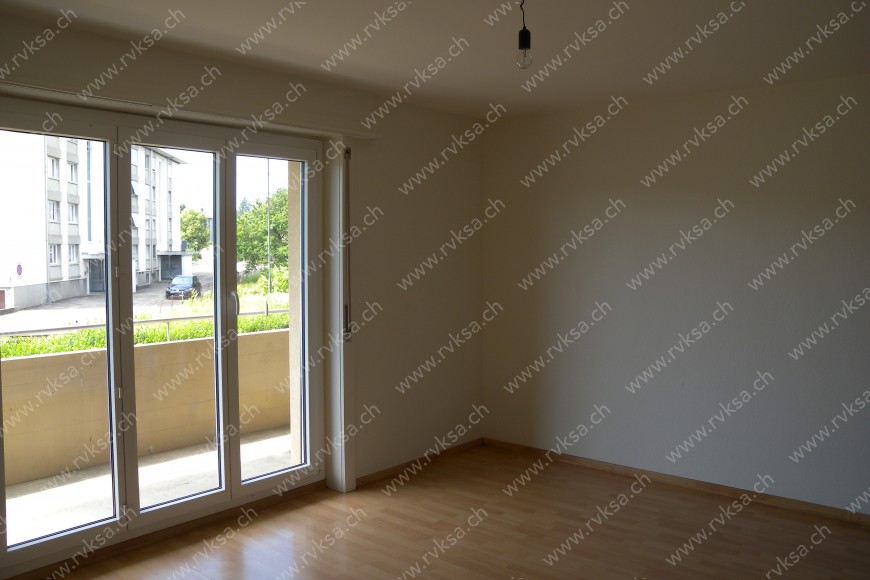 Appartement de 4 pièces, 96 m2, à Cortaillod - Séjour 