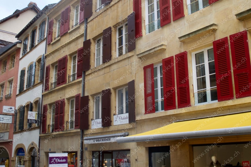 Bâtiment Appartement de 2 pièces, 45  m2, à Neuchâtel