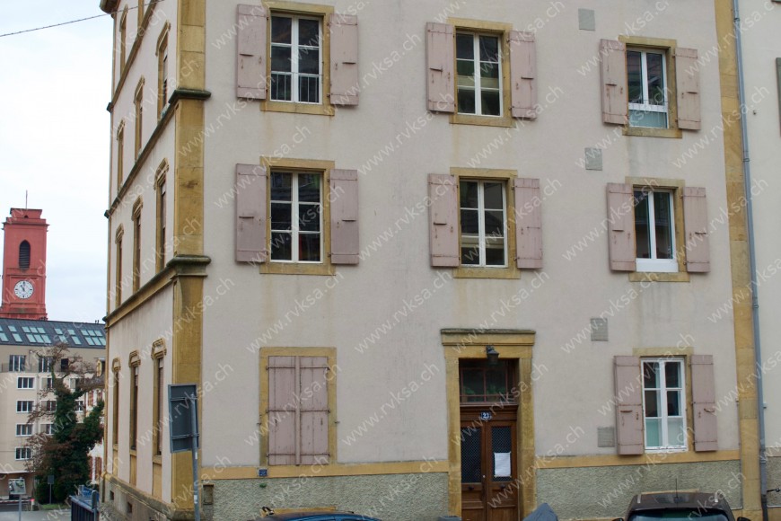 Bâtiment Appartement de 3.5 pièces, 52  m2, à Neuchâtel