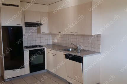 Appartement de 5.5 pièces, 128  m2, à Peseux - Cuisine 